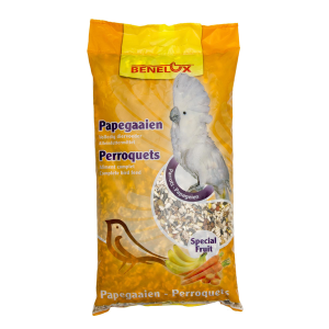 PAPEGAAIVOER MET FRUIT 3KG