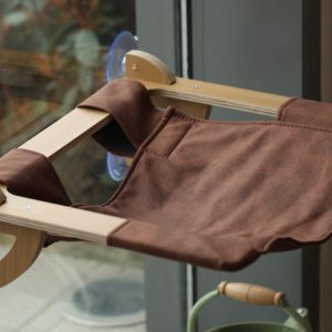 82033 RAAMBED HANGMAT BRUIN 50*40*23CM